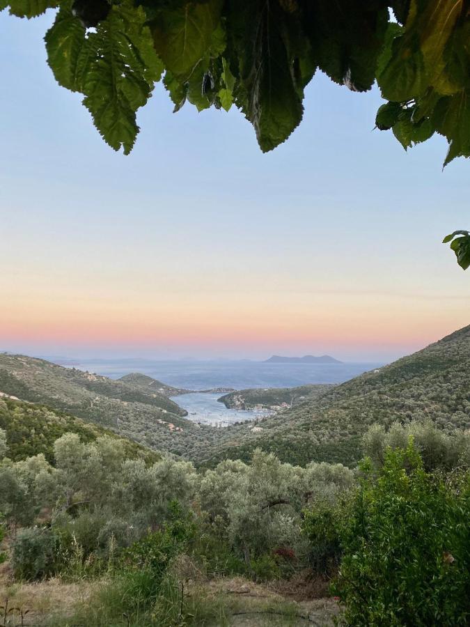 The Bower Sivota Bay Villa ภายนอก รูปภาพ